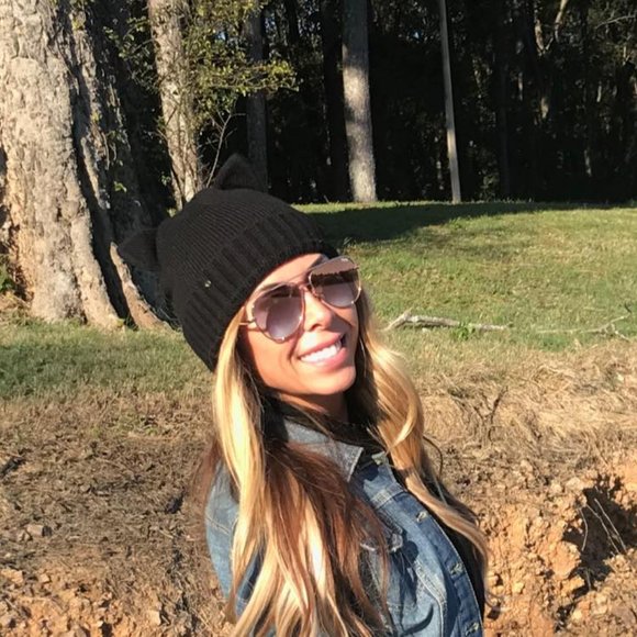 Meet your Posher, Mj - Picture 1 of 5